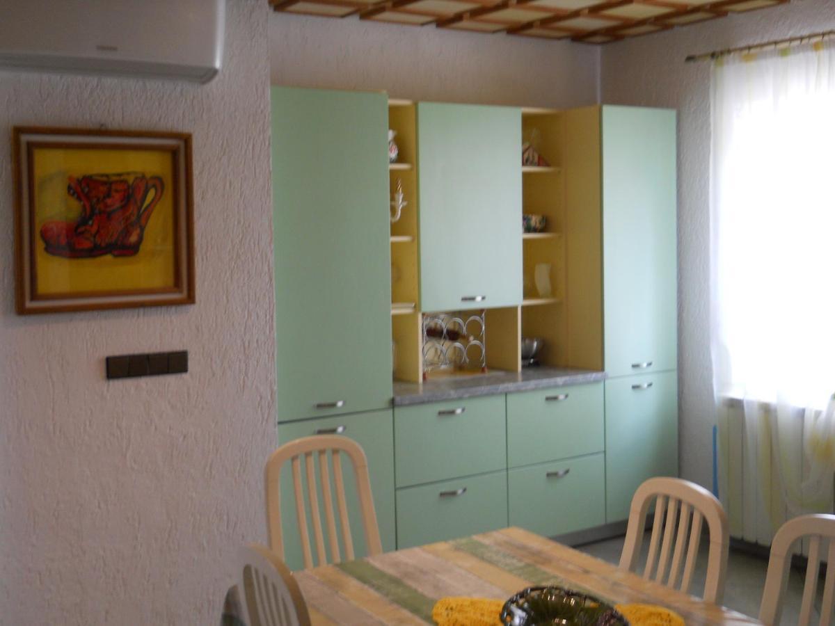 Villa Diogenes Malinska Ngoại thất bức ảnh